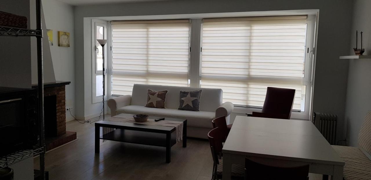 Casa Comoda Y Equipada Para 6 En Centro Pueblo Torroella De Montgri Luaran gambar